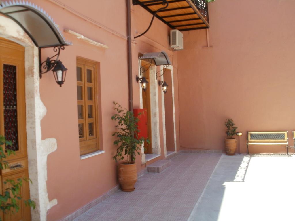 חאניה Irene Maisonettes מראה חיצוני תמונה