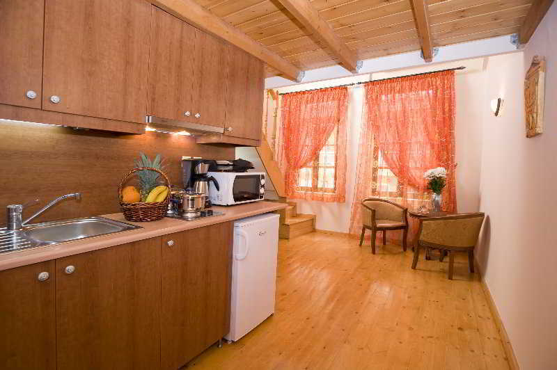 חאניה Irene Maisonettes מראה חיצוני תמונה